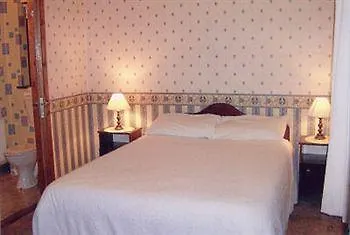 Bed & Breakfast Dawn House