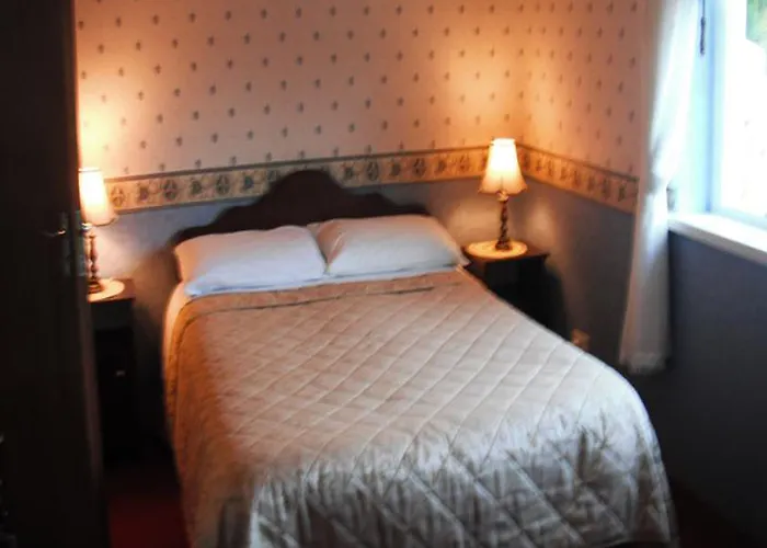 Bed & Breakfast Dawn House